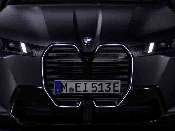 BMW iX Facelift รุ่นปี 2026 ใหม่ ปรับปรุงพร้อมระยะการวิ่ง 602 – 710 กม./ชาร์จ WLTP