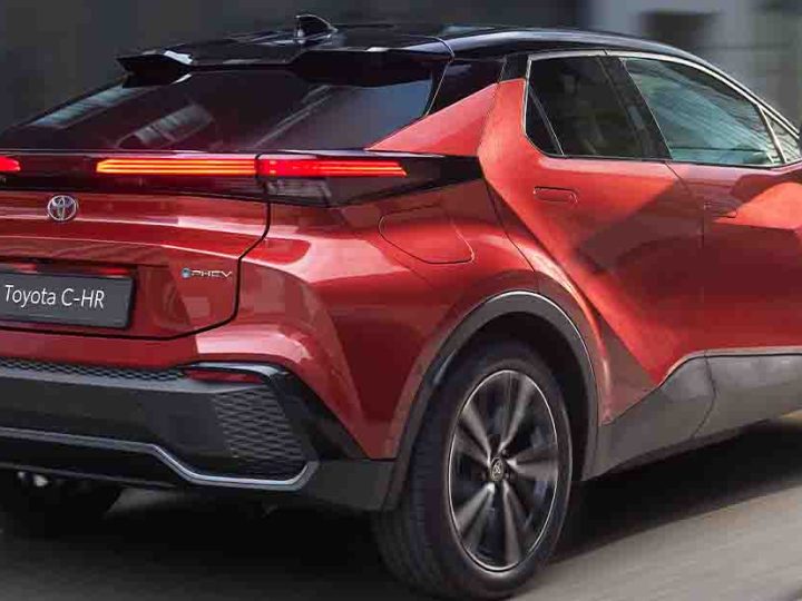 TOYOTA C-HR MY2025 เพิ่มรุ่น High Hero ในยุโรป ทั้ง HEV และ PHEV