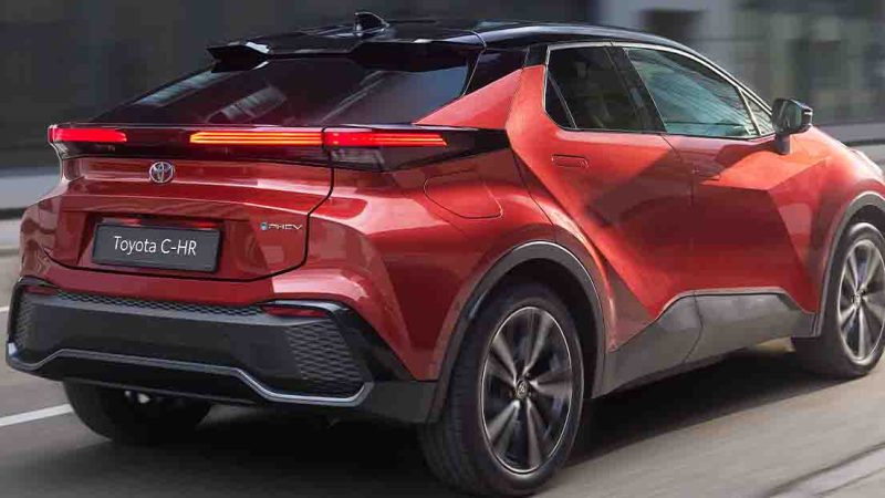 TOYOTA C-HR MY2025 เพิ่มรุ่น High Hero ในยุโรป ทั้ง HEV และ PHEV
