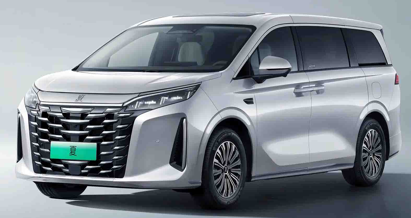 ลดราคาเหลือ 975,000 บาทในจีน BYD XIA MPV ปลั๊กอินไฮบริด วิ่งไฟฟ้า 100 – 180 KM