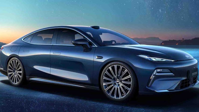 พรีเซลล์จีน 650,000 บาท Geely Galaxy Starshine 8 EM ปลั๊กอินไฮบริด ตัวถังใหญ่กว่า CAMRY