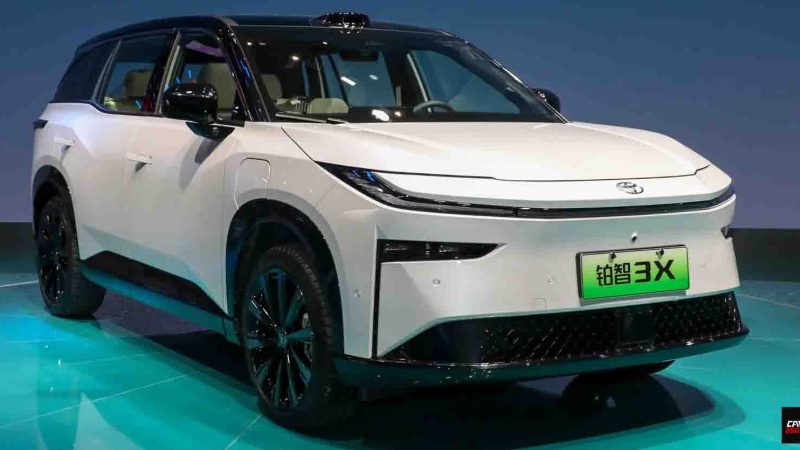 TOYOTA Platinum 3X EV 430 – 610 กม./ชาร์จ CLTC  ราคาจีน 487,000 – 720,000 บาท