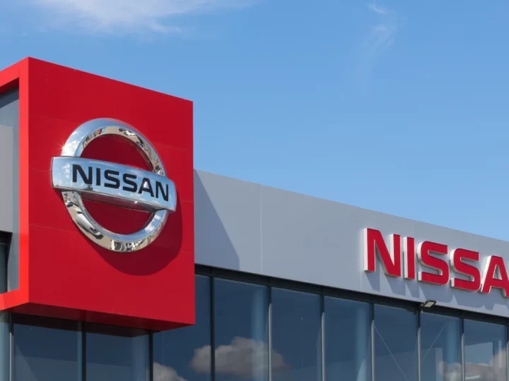 NISSAN โดนหนัก! Rogue ลดผลิต 13,000 คัน สะเทือนวงการ หลังทรัมป์ดีดภาษี 25%