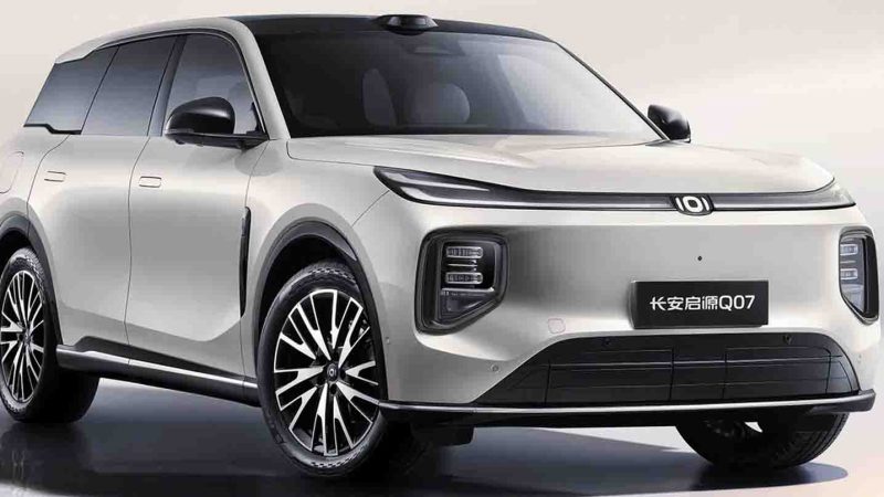 ราคาจีน 584,000 – 774,000 บาท Changan Qiyuan Q07 REEV วิ่งไฟฟ้า 145 – 215 กม.