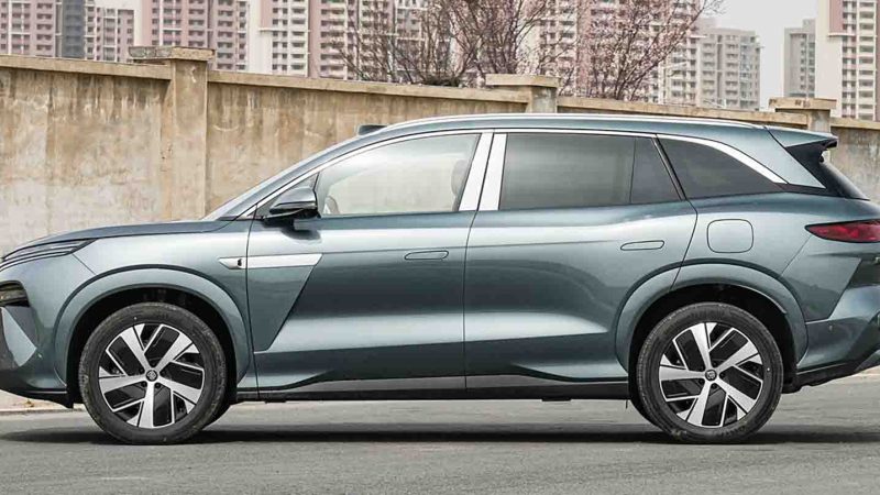 BYD TANG L EV ตัวเริ่มชาร์จ 1000kW 670 กม./ชาร์จ CLTC เปิดขายจีน 1,043,000 บาท