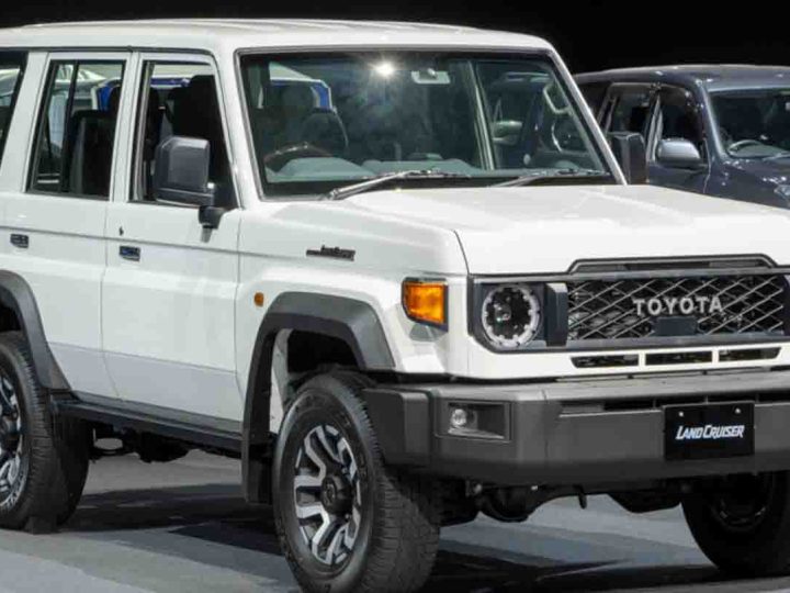 รวมภาพคันจริงในญี่ปุ่น TOYOTA Land Cruiser 70s 2.8T 204 แรงม้า 4WD ราคา 972,000 บาท