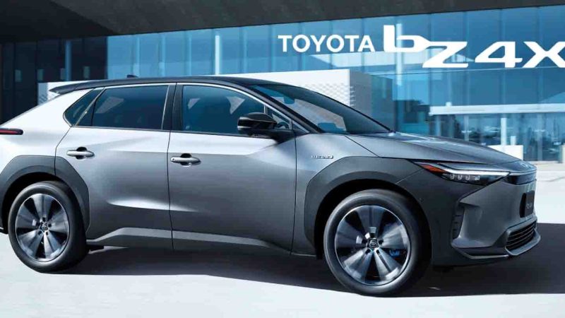 ลูกค้า TOYOTA ฟ้องศาล ปัญหาแบตฯ 12V ของ bZ4X เสื่อมเร็ว ในสหรัฐฯ