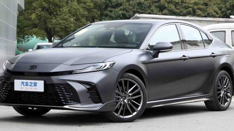 ลดราคาจีนเหลือ 777,000 บาท TOYOTA Camry รุ่นติดตั้ง TSS 3.0 PRO ใหม่ ระบบขับขี่อัจฉริยะ 2.5L HYBRID