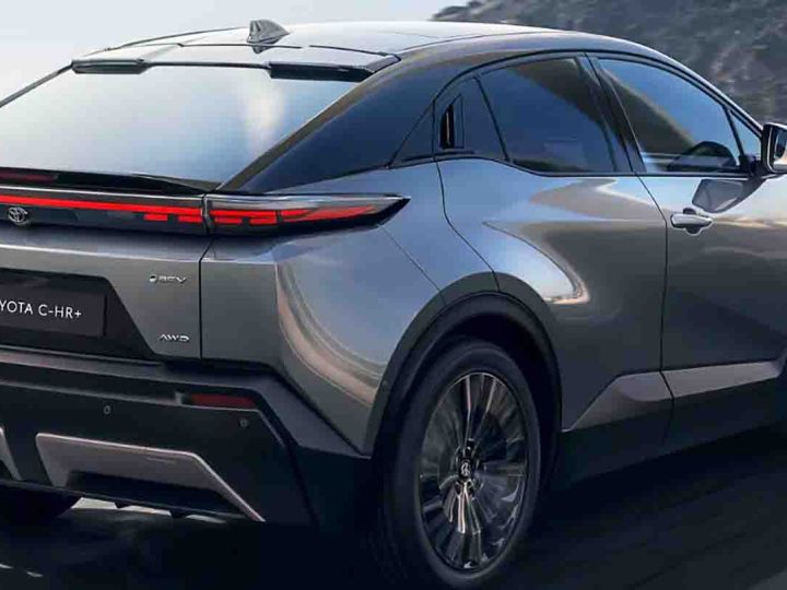 รวมภาพ TOYOTA C-HR BEV ในสหรัฐฯ 74.7kWh 467 กม./ชาร์จ