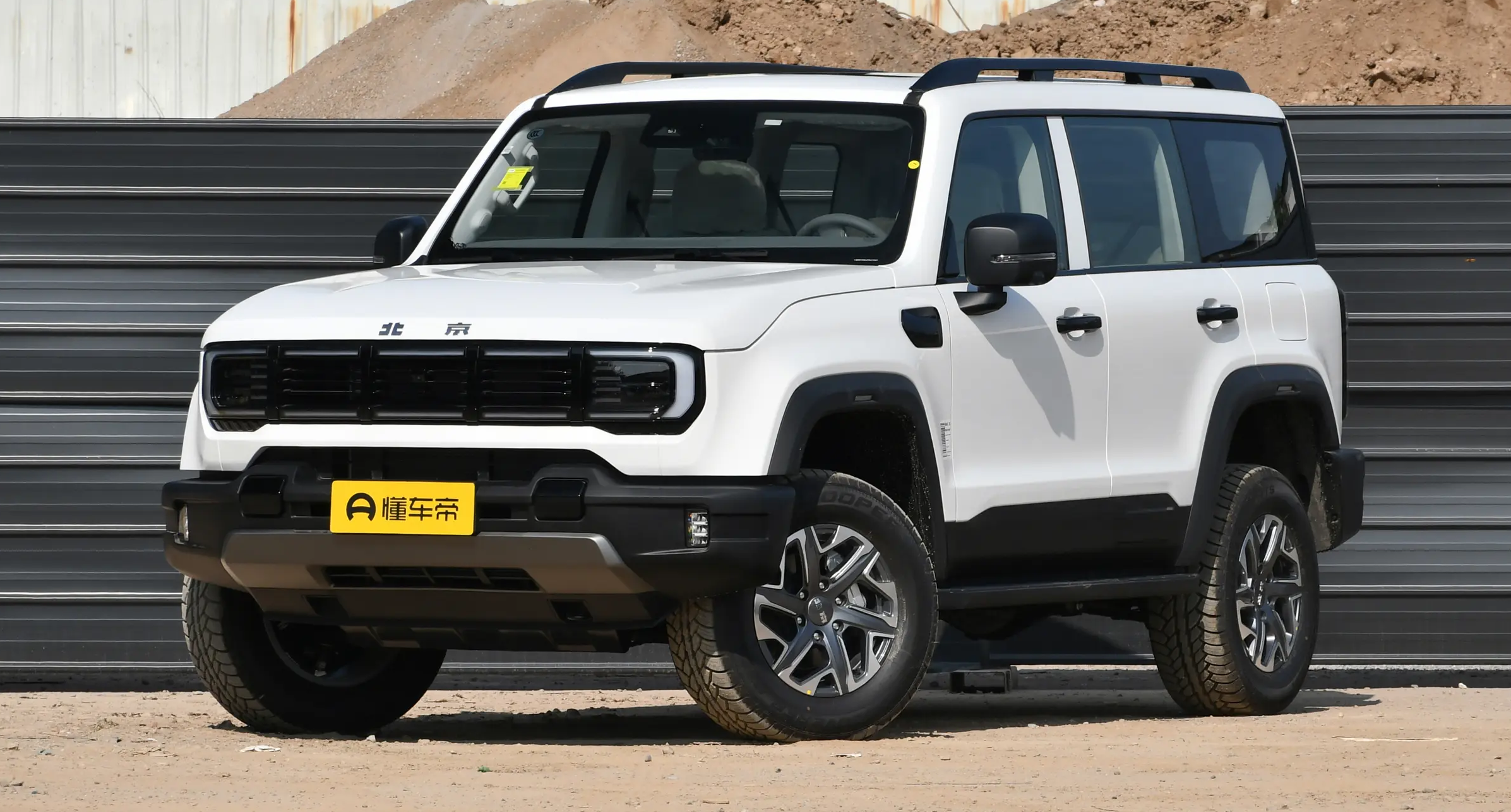 รวมภาพคันจริงในจีน! Beijing BJ40 2.0T 241 แรงม้า ราคา 568,000 บาท คู่แข่ง TANK 300