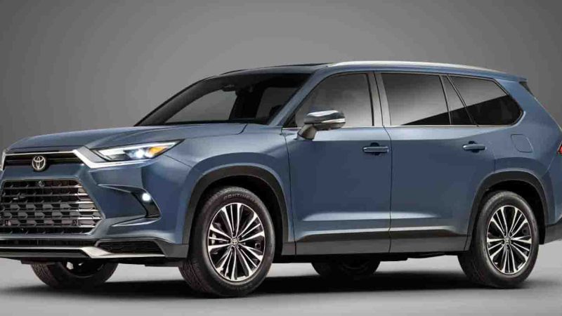 TOYOTA ชะลอการผลิต SUV ไฟฟ้า เพิ่มกำลังการผลิต Grand Highlander ที่ขายดีกว่า ในสหรัฐฯ