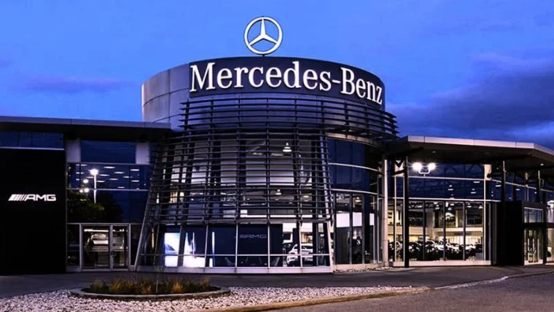 Mercedes-Benz Group เผยกำไรครึ่งปีแรกหด 56% เหลือ 100,500 ล้านบาท ขายรถได้ 1.07 ล้านคัน