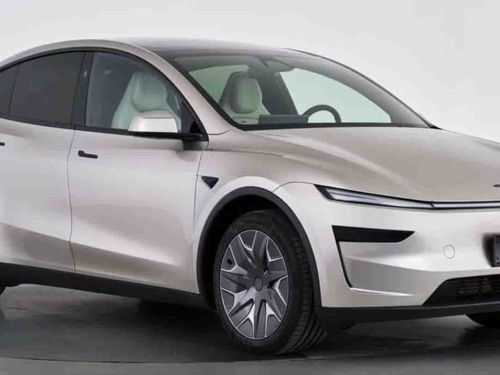 เผยภาพ TESLA Model Y L รุ่นใหม่ใหญ่กว่าเดิมสำหรับตลาดจีน