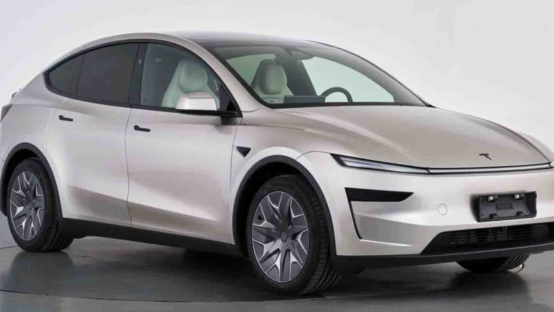 เผยภาพ TESLA Model Y L รุ่นใหม่ใหญ่กว่าเดิมสำหรับตลาดจีน