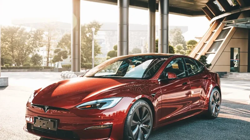สะเทือนวงการ! TESLA โดนฟ้อง 11,338 ล้านบาทหลังระบบ Autopilot คร่าชีวิตสาววัย 22 ในสหัรฐฯ
