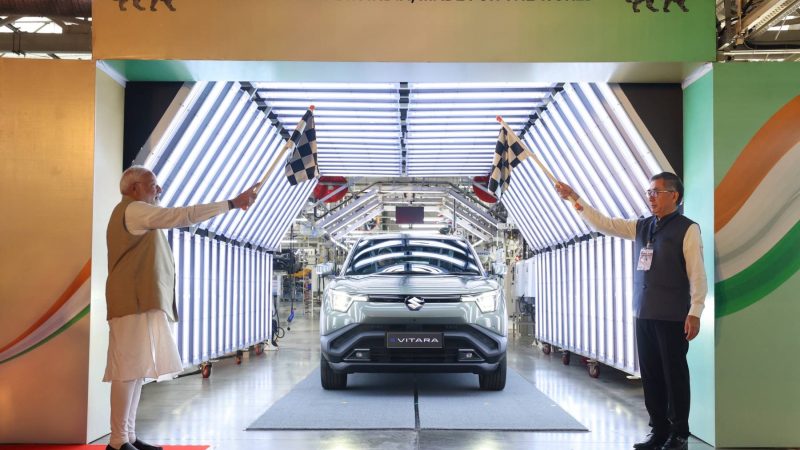 SUZUKI เปิดโรงงานรถยนต์ไฟฟ้าใหม่ในอินเดีย พร้อมประกาศลงทุนเพิ่ม 259,839 ล้านบาทใน 6 ปีข้างหน้า