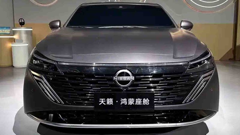 ภาพคันจริง NEW Nissan Teana รุ่นปรับโฉม (ไมเนอร์เชนจ์ครั้งที่ 2)