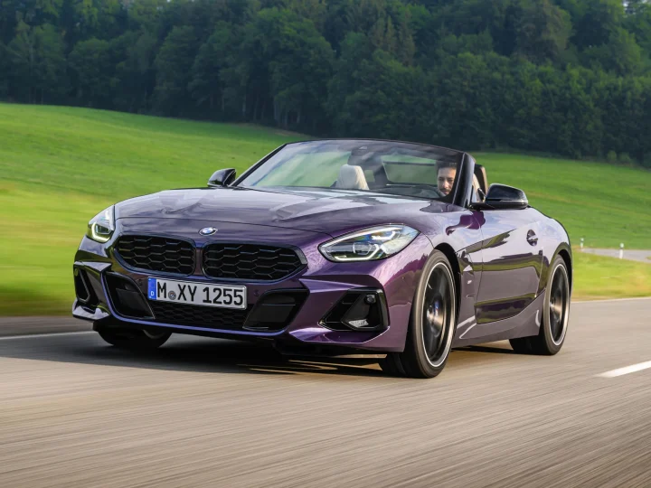 Toyota Supra และ BMW Z4 เรียกคืนทั่วโลก เหตุเครื่องยนต์เสี่ยงสตาร์ทเองและไฟไหม้