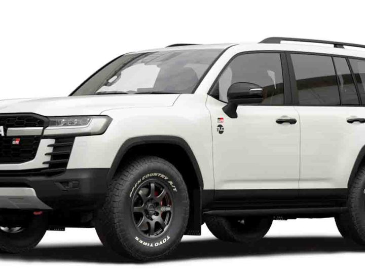Toyota เปิดตัว Land Cruiser “300” Rally Raid รุ่นพิเศษ ฉลองแชมป์ดาการ์ 12 ปีซ้อน