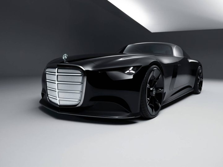 เปิดตัว Mercedes-Benz Vision Iconic สัญลักษณ์ใหม่แห่งความหรูหรา ผสานอดีต ปัจจุบัน และอนาคต