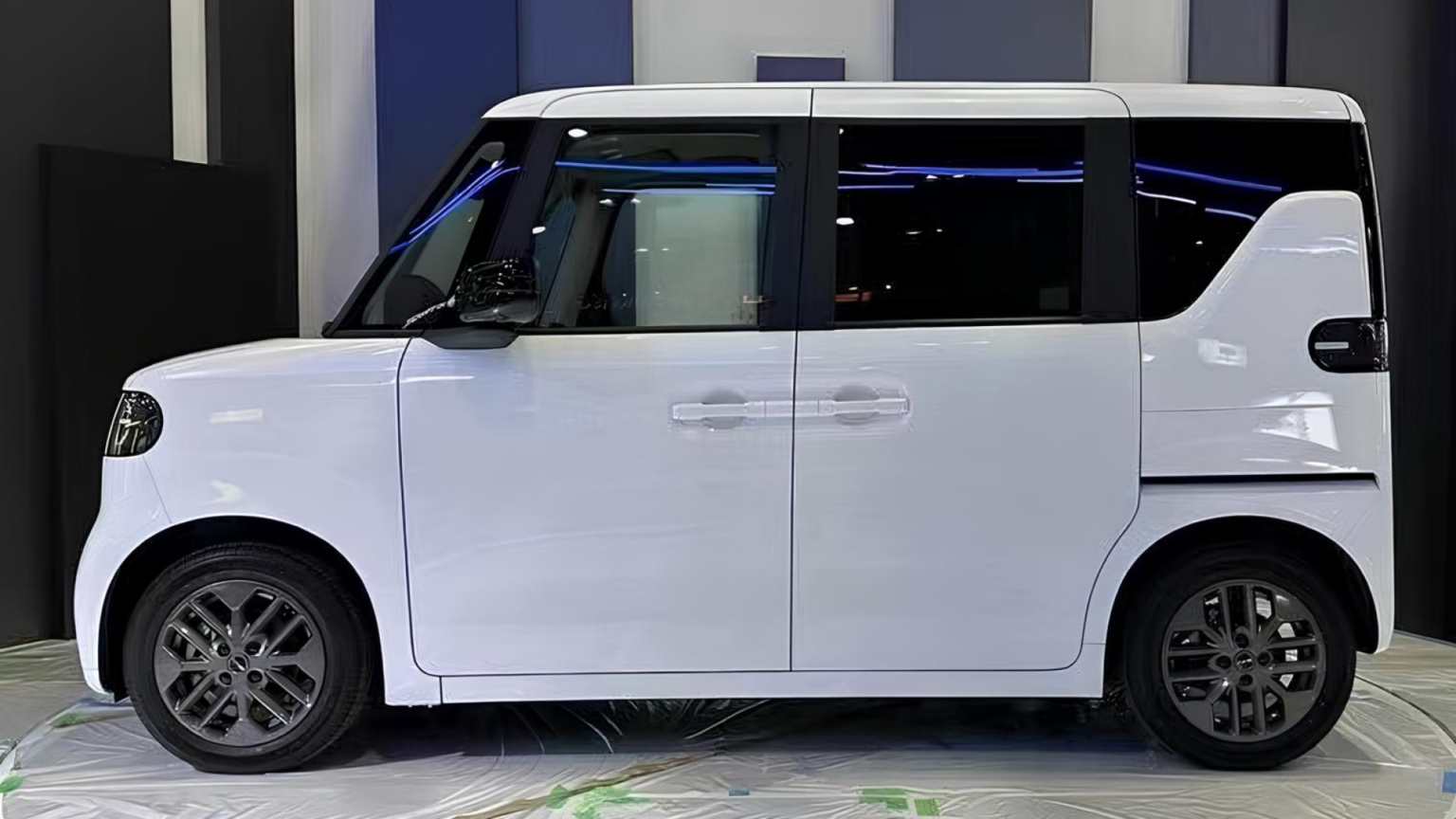 BYD K-Car รถไฟฟ้าทรงกล่องคันจิ๋วรุ่นใหม่ เตรียมเปิดตัวครั้งแรกที่ Japan Mobility Show 2025
