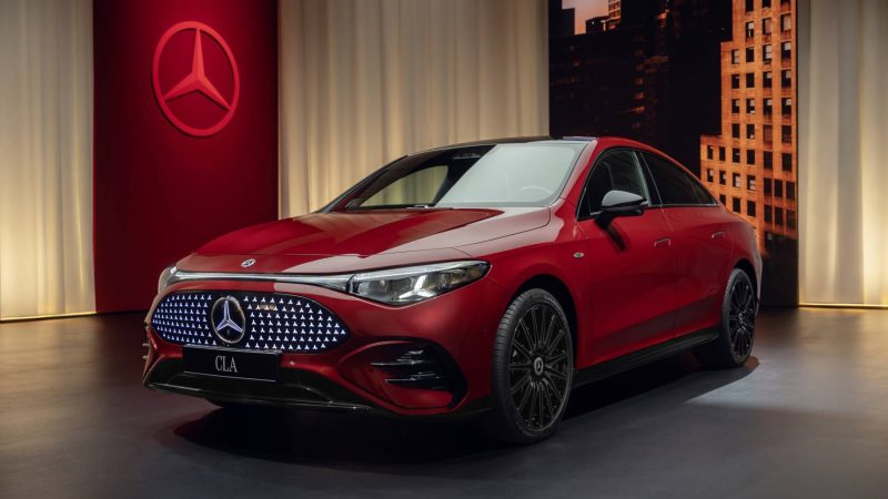 เปิดขายจีน 1.26 ล้านบาท Mercedes-Benz CLA 300L วิ่งได้ 866 กม./ชาร์จ CLTC 800V