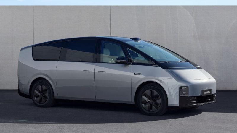 ไฟไหม้คันเดียว เรียกตรวจหมื่นคัน Li Auto เรียกคืน MEGA หลังไฟไหม้เอง แม้โอกาศเกิด 0.01%