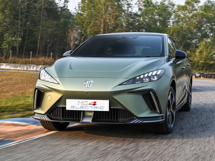 MG ขึ้นแท่นเบอร์หนึ่ง EV ไทย แซง BYD ยอดจดทะเบียน 4 เดือน ก.ค.-ต.ค.2568