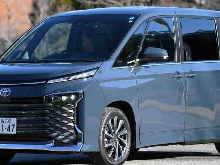 รวมภาพคันจริง TOYOTA VOXY / Noah ในญี่ปุ่น ราคา 658,000 – 774,000 บาท ประหยัดกว่า 23.4 กม./ลิตร WLTC