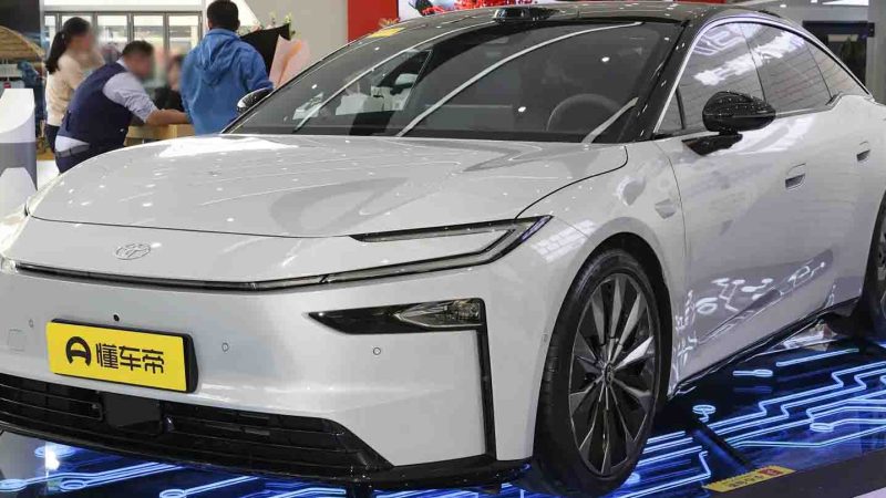 รวมภาพคันจริง! TOYOTA bZ7 EV ซีดานไฟฟ้า D-Segment ใหม่ 892,000 บาท ในประเทศจีน