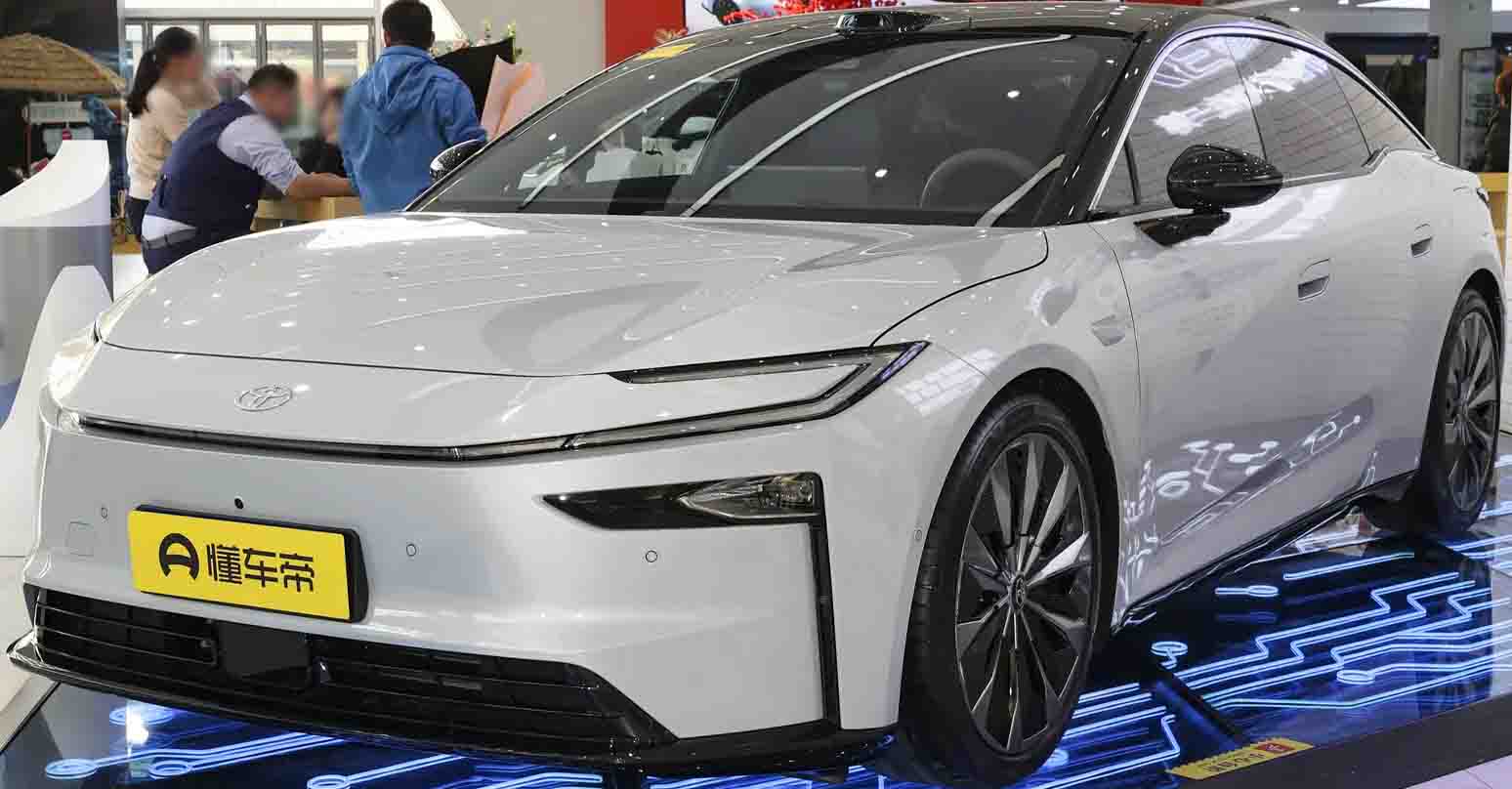 รวมภาพคันจริง! TOYOTA bZ7 EV ซีดานไฟฟ้า D-Segment ใหม่ 892,000 บาท ในประเทศจีน