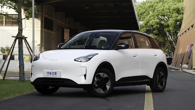 Geely Xingyuan / EX2 ส่งมอบทะลุ 500,000 คันใน 14 เดือน รถไฟฟ้า A0 “ตัวเล็กยอดฮิต” รุ่นปี 2026 เริ่ม 6.88 หมื่นหยวน