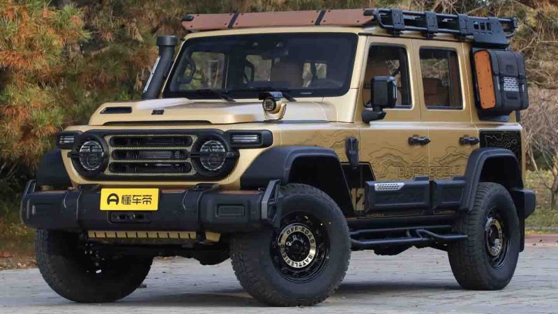 รวมภาพคันจริง 212 T01 Highland Edition ในจีน ราคา 914,000 บาท เบนซินเทอร์โบ 2.0