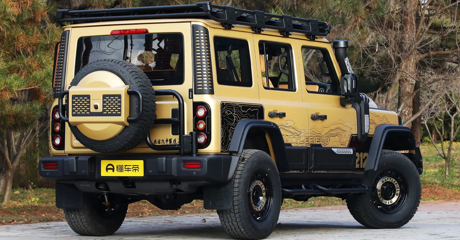 รวมภาพคันจริง! ราคา 925,000 ในจีน 212 T01 Highland Edition เบนซินเทอร์โบ 2.0