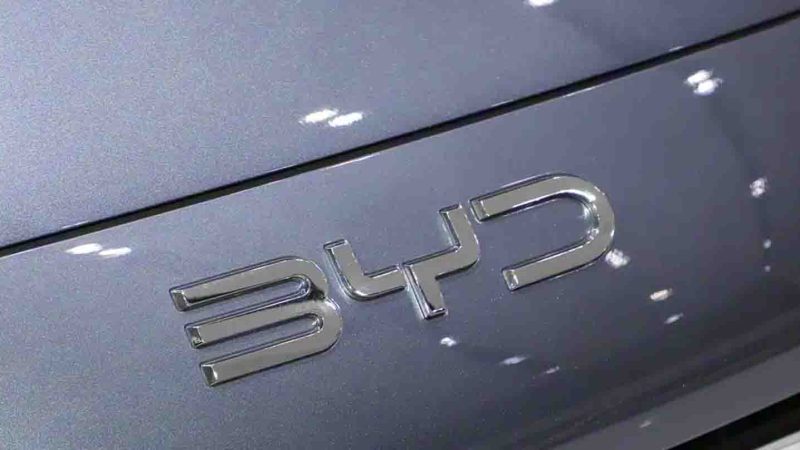 หวังชวนฝูเปิดใจ! ทำไม BYD ยอดขายตก… และ เตรียมเปิดตัวเทคโนโลยีใหม่ที่จะเขย่าโลก ในอนาคต