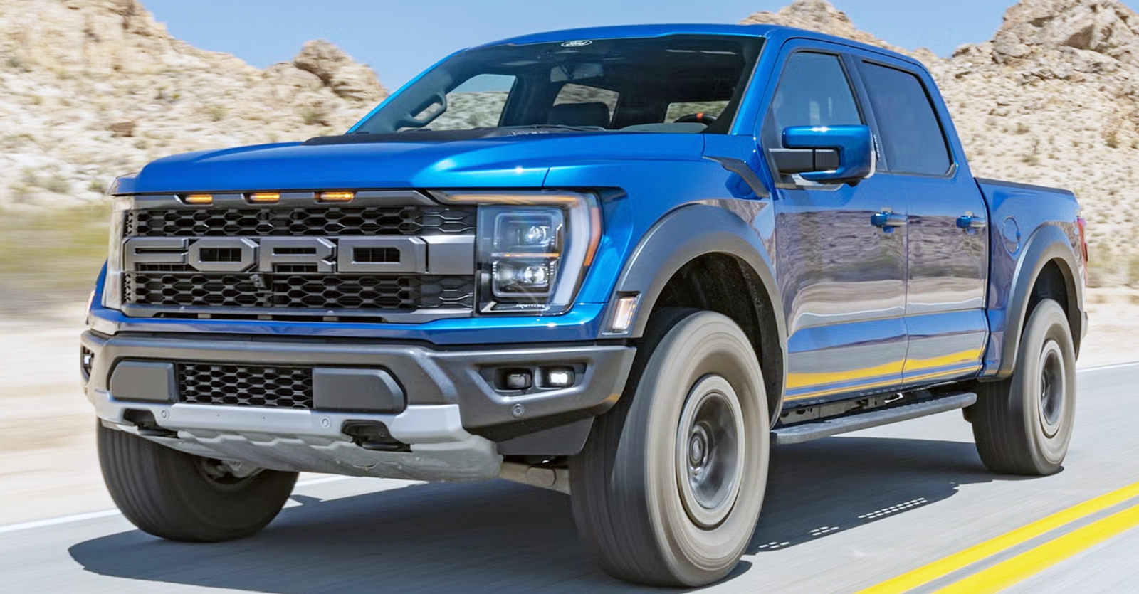 Ford F-Series ทะลุ 800,000 คันในปี 2025 ครองแชมป์รถกระบะขายดีที่สุดอเมริกา 49 ปีติด แต่ GM อาจชนะ “ยอดรวม” ทั้งตลาด