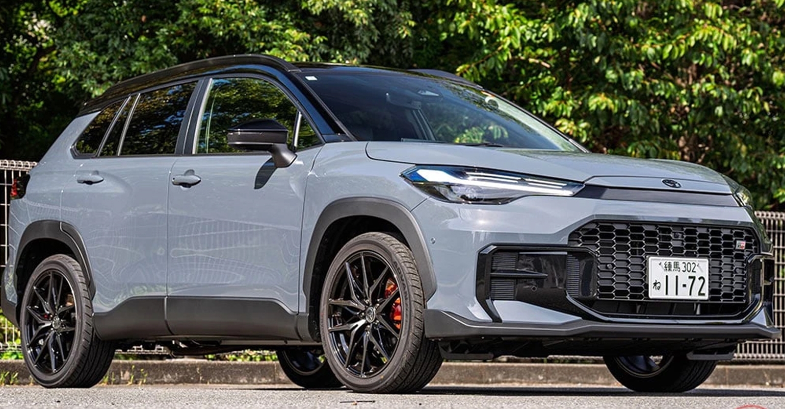 รวมภาพคันจริง! ราคา 784,000 บาท ในญี่ปุ่น TOYOTA COROLLA CROSS GR SPORT 2025 2.0 ไฮบริด 195 แรงม้า E-FOUR