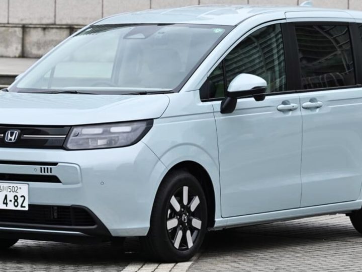 ภาพคันจริงในญี่ปุ่น ประหยัด 25.4 กม./ลิตร WLTC : HONDA FREED e:HEV ราคาเริ่ม 613,000 บาท