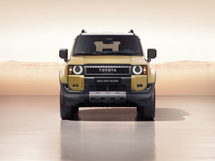 TOYOTA เรียกคืนรถกว่า 1 แสนคันในจีน เหตุกล้องพาโนรามาบกพร่อง PRADO 250 , COROLLA , Alphard