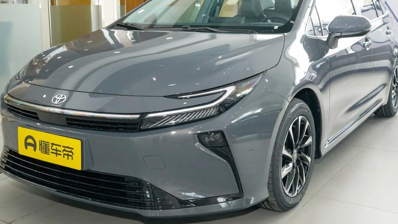 รวมภาพคันจริงในจีน! TOYOTA Corolla ไมเนอร์เชนจ์ ราคา 441,000 บาท ยืดตัวถัง ฐานล้อ 2,750 มม. + Toyota Pilot มาตรฐาน