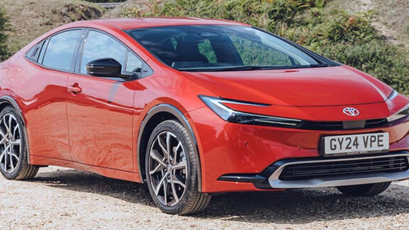 รวมภาพคันจริงในญี่ปุ่น! TOYOTA PRIUS PHEV  2.0L วิ่งไฟฟ้า 83 กม. WLTC ราคา 776,000 บาท ในญี่ปุ่น