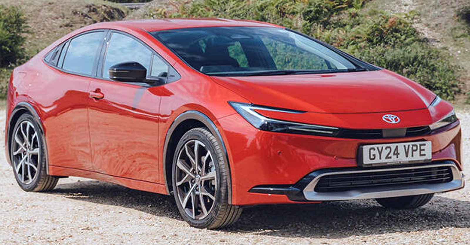 รวมภาพคันจริงในญี่ปุ่น! TOYOTA PRIUS PHEV  2.0L วิ่งไฟฟ้า 83 กม. WLTC ราคา 776,000 บาท ในญี่ปุ่น