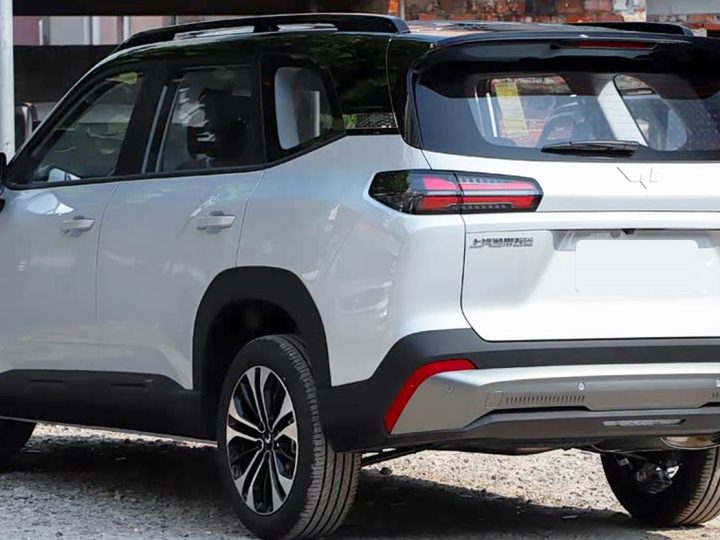 รวมภาพคันจริงในจีน! Wuling Starlight 560 PHEV/BEV/ICE ราคา 268,000 – 443,000 บาท