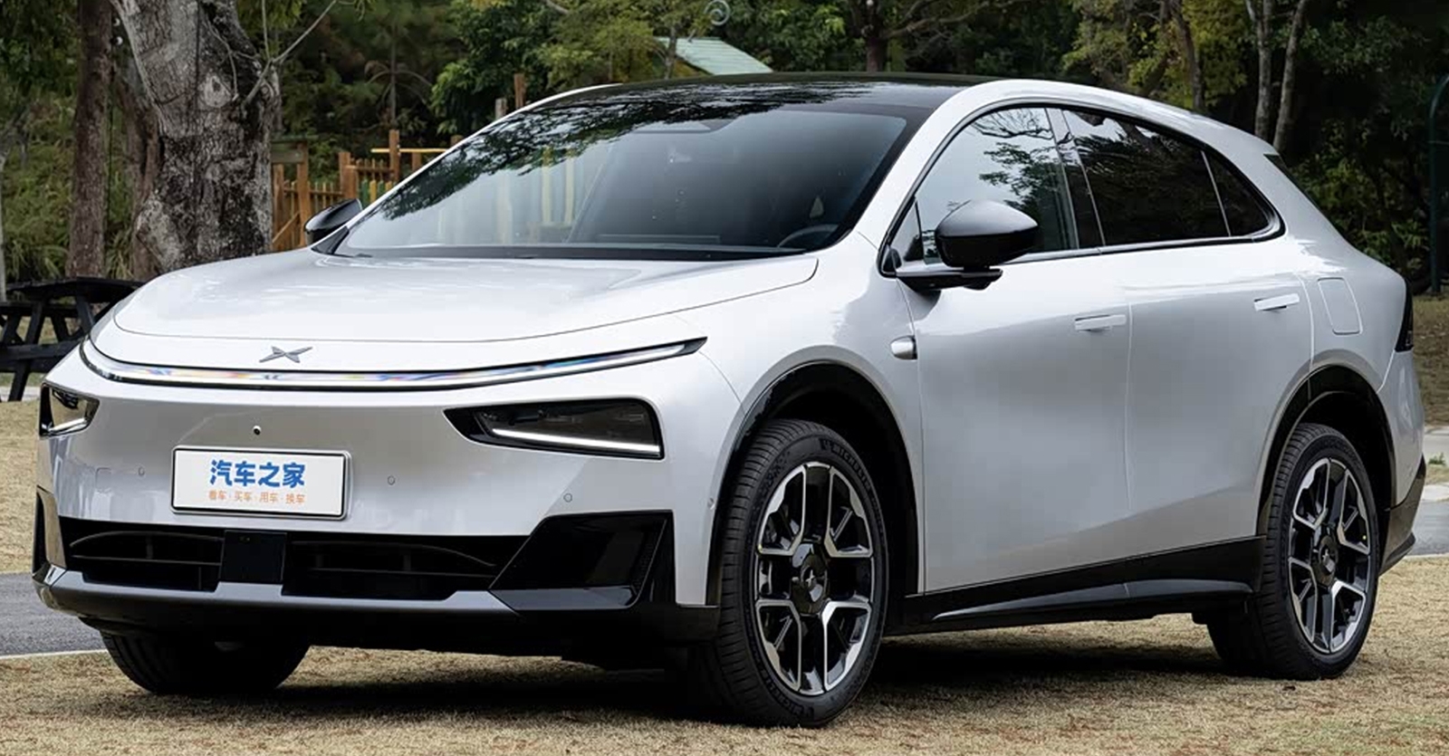 XPENG G7 EREV เปิดเกมใหม่ SUV วิ่งไฟฟ้า 430 กม. รวมไกลกว่า 1,700 กม. ในจีน