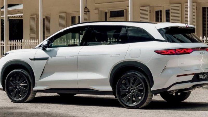 รวมภาพคันจริง! BYD SEALION 8 DM-i SUV 7 ที่นั่ง วิ่งไฟฟ้า 152 กม. ราคา 1.25 ล้านบาทในออสเตรเลีย