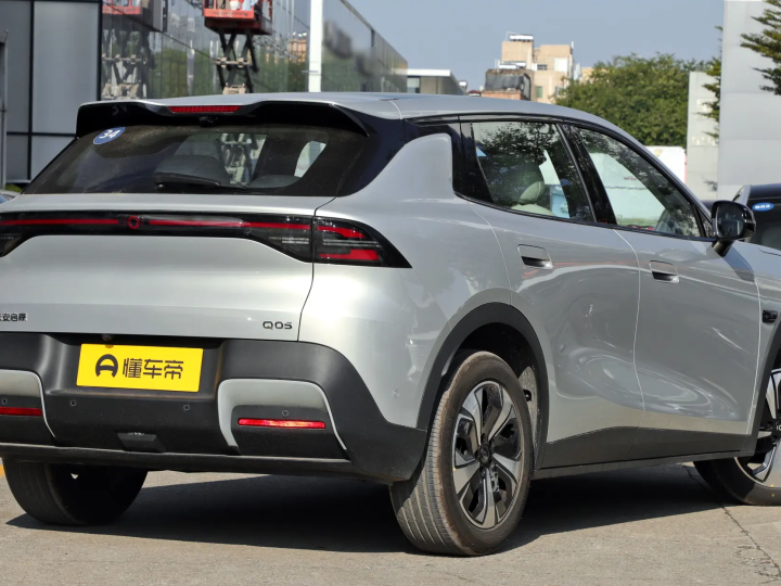 รวมภาพคันจริงในจีน! Changan Qiyuan Q05/DEEPAL S03 405 – 506 กม./ชาร์จ CLTC ลดราคาเหลือ 337,000 – 472,000 บาท