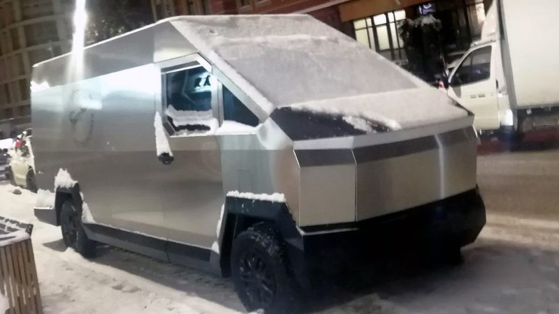 ไม่ใช่ Tesla Cybertruck แต่คือ “Cybervan” โฮมเมดในรัสเซีย