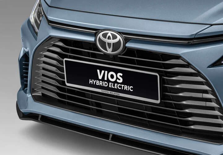 เพิ่มสีฟ้าอ่อน TOYOTA VIOS ไฮบริด ในมาเลเซีย ใหม่ ราคา 801,000 – 848,000 บาท