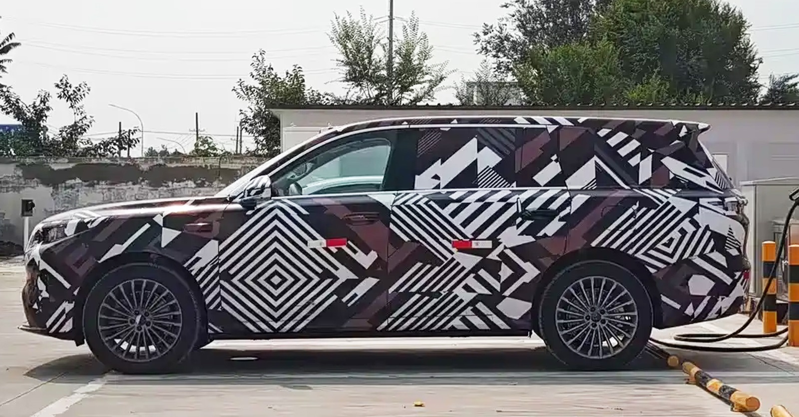 GWM เตรียมเปิดตัว WEY SUV เรือธงรุ่นใหม่ พร้อมขุมพลัง บนขุมพลัง PHEV รองรับ 800V