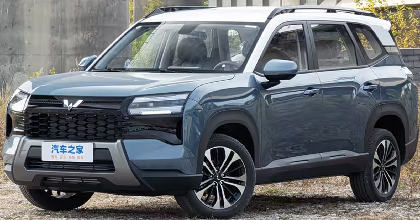 ราคาจีนเริ่ม 269,000 บาท เปิดตัว Wuling Starlight 560 PHEV/BEV/ICE